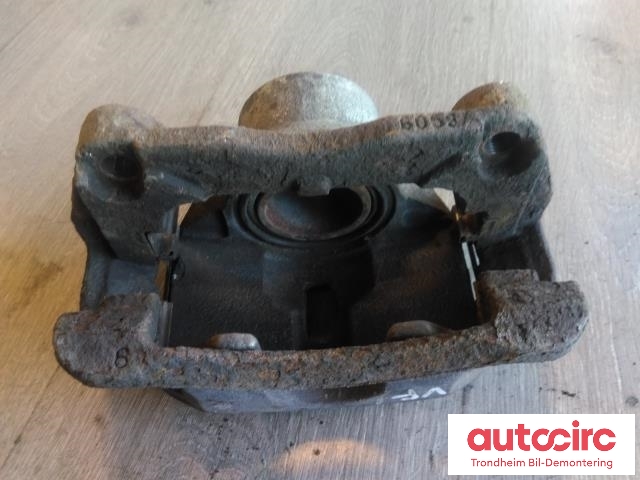 Bremsecaliper venstre foran til Nissan Qashqai 2010-2014 (Type I, Fase 2) (..|41011JD00A|)
