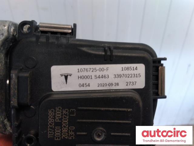 Viskermotor frontrute til Tesla Model 3 2018-2023 (Fase 1)  (BOSCH|1076725-00-F|1137328985|1397225016)
