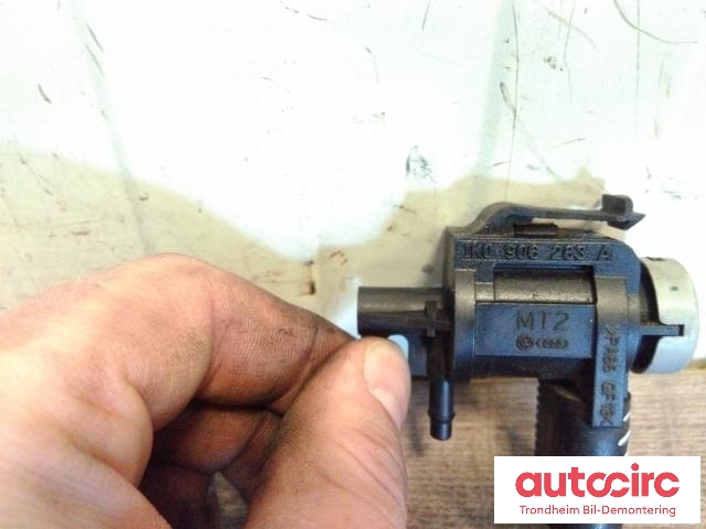 Vakuumventil til VW Amarok 2010-2016 (Type I, Fase 1)  (..|1K0906283A|)