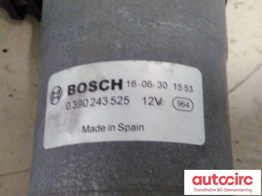 Viskermotor frontrute til BMW X1 2015-2022 (F48) (F48) (BOSCH|7350657|61617350657|0390243525)