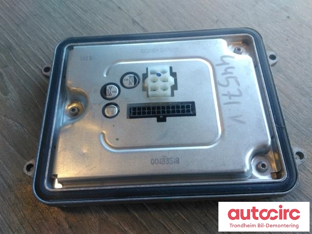 Styreenhet LED til Tesla Model X, 2016-->>  (VENSTRE SIDE|00201024-04)
