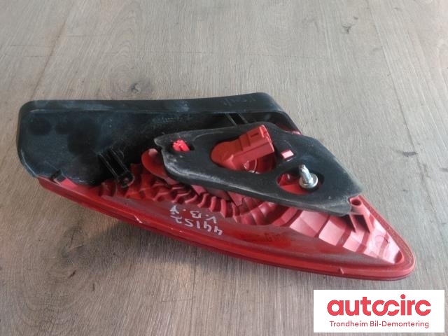 Baklykt venstre indre til Peugeot 3008 2009-2016 (Type I) (INNVENDIGE SPREKKER|9683461080|6350HE|)