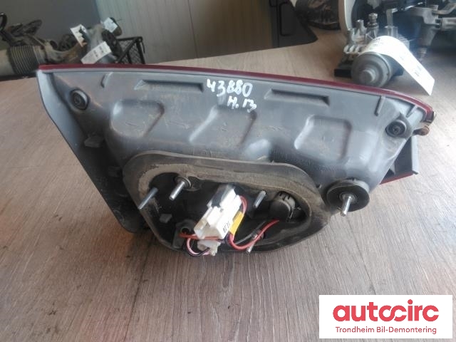 Baklykt høyre indre til Hyundai i40 2012-2017  (..|924043Z000|92404-3Z000|)