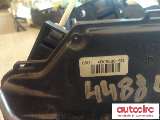 Låsekasse høyre bak til Audi A6 2001-2004 (Type II, Fase 2) (C5) (C5) (..|4B0839016G|)