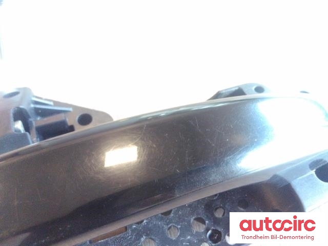 Dørhåndtak utv venstre bak til Audi Q3 2011-2014 (Type I, Fase 1)  (..|8T0837205A|8U0837885|)