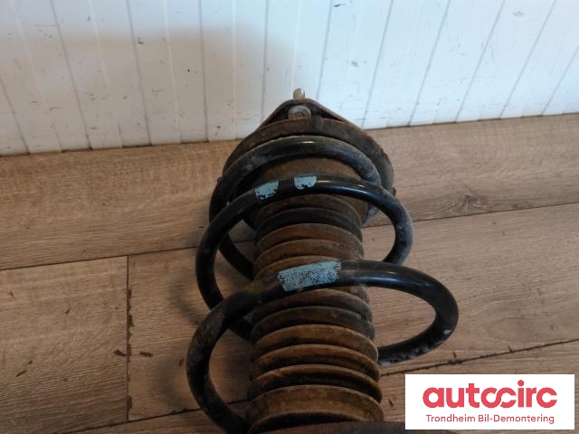 Fjærbein høyre foran til Toyota RAV4 2013-2015 (Type IV, Fase 1)  (TOKICO|1A15471AR|4851080599|)