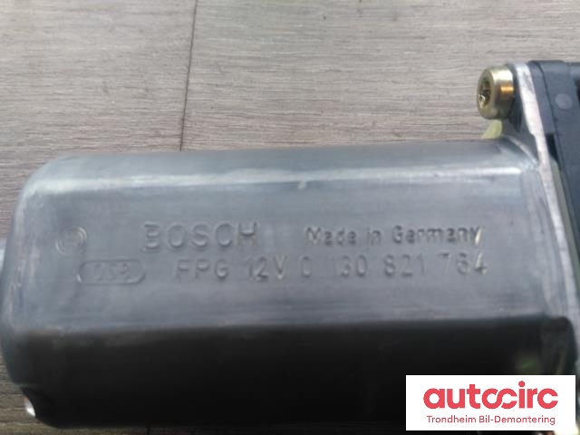 Ruteheis, kun motor, venstre foran til Porsche Cayenne 2002-2006 (Fase 1) (9PA) (9PA) (BOSCH|7L0959701A|3D1959793A|95562470102)