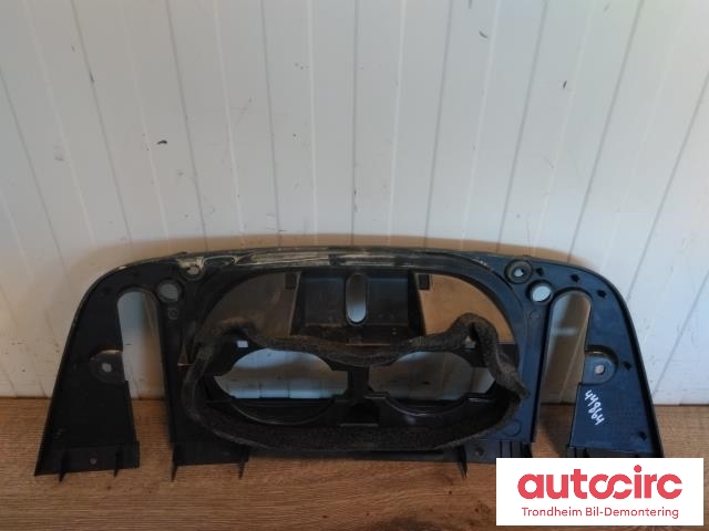 Batterilader inntak/luke til Nissan Leaf 2018-->> (Type II) (KUN DEKSEL|657305SH0A|657305SH0B|)