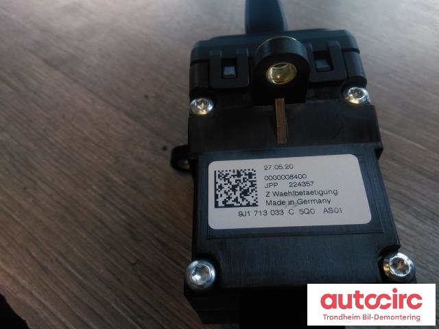Girstang/girvelger automat til Porsche Taycan 2019-->>  (..|9J1713033C|)