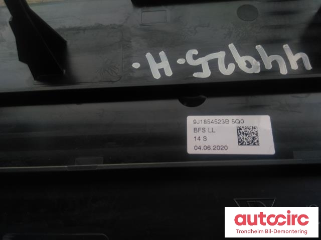 Dashbord diverse til Porsche Taycan 2019-->>  (DEKSEL HØYRE SIDE|9J1854523B|9J1854523B 5Q0|)