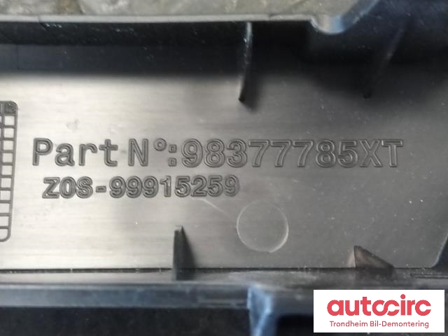 Deksel til Peugeot e-208 2019-->> (SETT PÅ STØTFANGER|98402853XT|98379058XT|98377785XT)