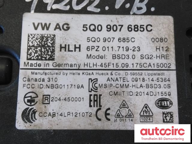 Sensor blindsone til VW Golf VII 2017-2020 (Fase 2)  (HELLA|5Q0907685C|)