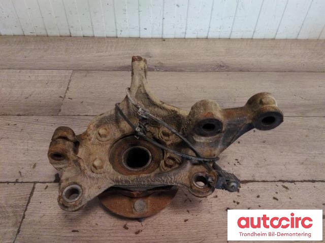 Hjulspindel venstre foran til Mazda 6 2013-2015 (Type III, Fase 1)  (DIESEL/MANUELL|GHP933031|KD353304XC|)