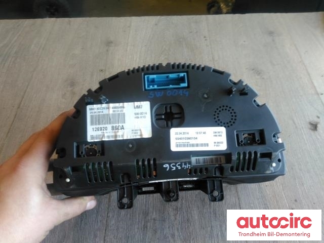 Instrumentpanel til VW E-Up 2013-2019  (..|12E920860A|12E920860AX|554010380104)