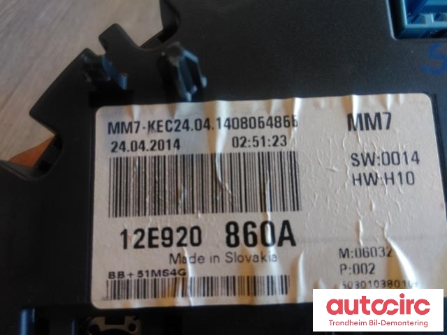 Instrumentpanel til VW E-Up 2013-2019  (..|12E920860A|12E920860AX|554010380104)