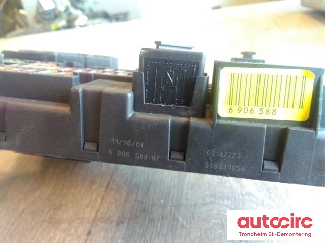 Sikringsboks bagasjerom til BMW 5-Serie 2003-2010 (E60/E61) (E60/E61) (..|6906588|61146906588|6906603)
