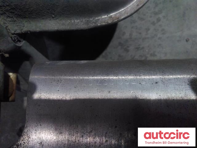Eksosanlegg til Porsche Cayenne 2002-2006 (Fase 1) (9PA) (9PA) (MIDTRE DEL M BAKSTUSSER|95511109640|95511112112|)