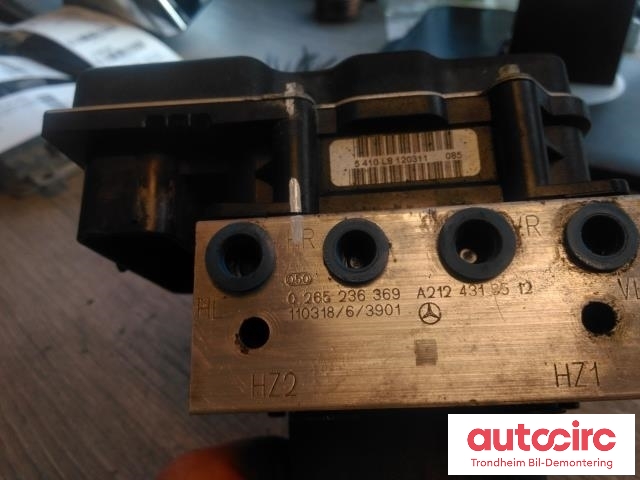 ABS sentral til Mercedes E-Klasse 2009-2013 (Fase 1) (W212) (W212) (BOSCH|A2124313512|0265236369|A2124313612)