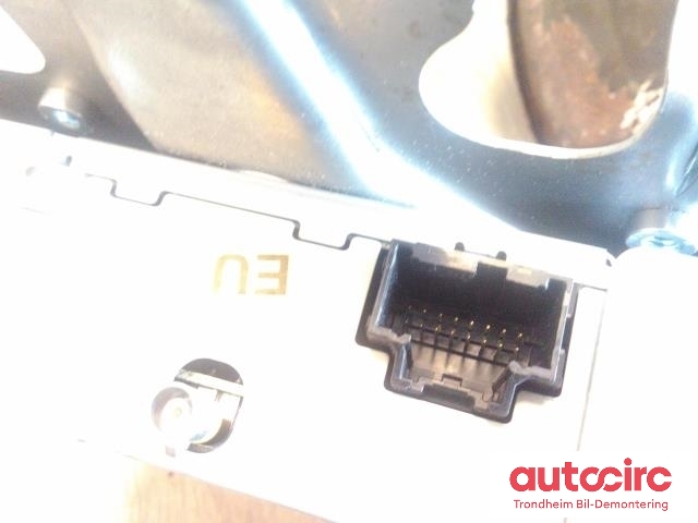 Bilstereo diverse til Tesla Model S 2013-2016 (Fase 1)  (PANASONIC AUTOMOTIVE|1004787-02-A|CR-FX52F0GD|)