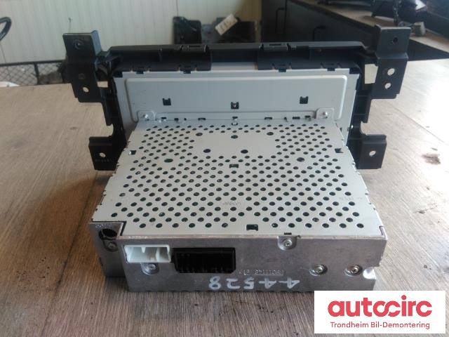 Bilstereo til Suzuki Grand Vitara 2005-2015 (Type III)  (MATSUSHITA ELECTRIC|39101-65JA0-ZEW|39101-65JA0|39101-65JA)