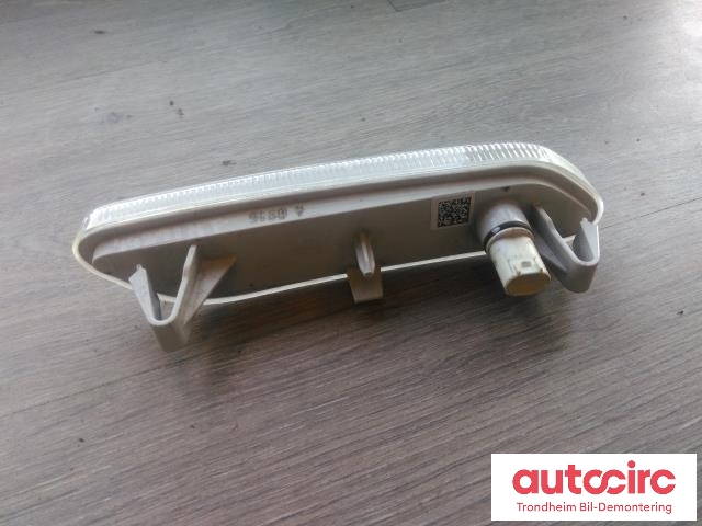 Blinklykt side høyre til Mini Countryman 2010-2016 (R60) (R60) (HELLA|9802570|9802570-04|63139802570)