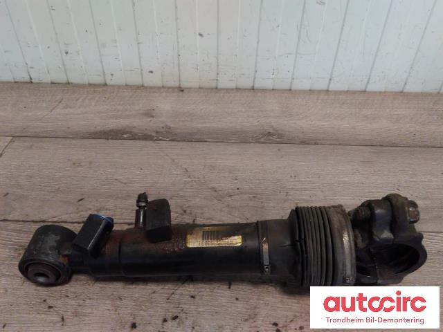 Stabilisatorstag foran til Toyota Land Cruiser 150 2010-2013 (Fase 1) (48875-60031|48007-60020|4800760020)