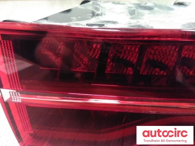 Baklykt høyre ytre til Jaguar I-PACE 2018-->>  (VARROC|J9D3-13404-AC|T4K16638|J9D313404AD)