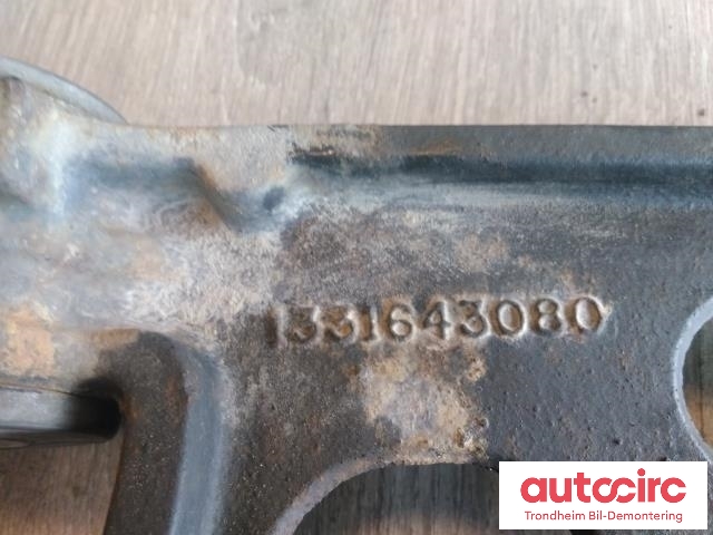 Bærebru høyre foran nedre til Fiat Ducato 2002-2006  (..|1331643080|)