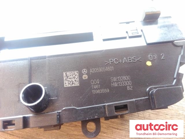 Bilstereo diverse til Mercedes GLC 2015-2022 (X253) (X253) (..|A2059054601|)