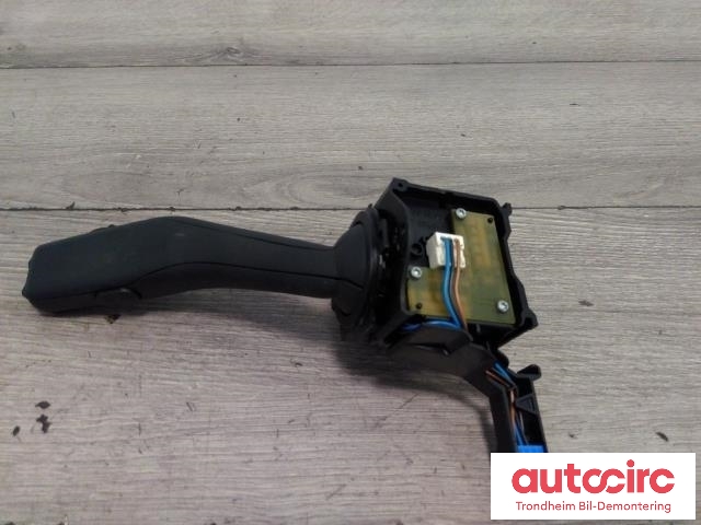 Bryter visker til VW Touran 2003-2006 (Type I, Fase 1)  (...|1K0953519A|1K0953519J|)