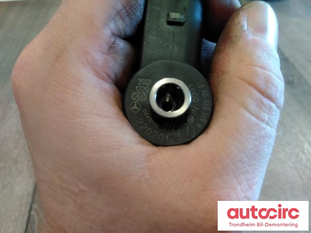 Dyse innsprøyting diesel til Mercedes C-Klasse 2000-2004 (Fase 1) (W203) (W203) (BOSCH|0445110072|A6110700987|A6110701387)