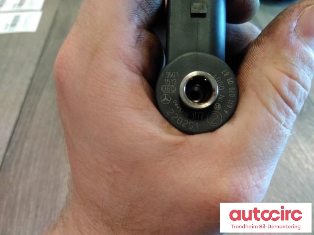Dyse innsprøyting diesel til Mercedes C-Klasse 2000-2004 (Fase 1) (W203) (W203) (BOSCH|0445110072|A6110700987|A6110701387)