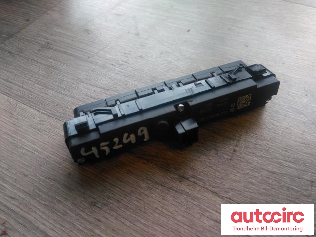 Bryter diverse til Mercedes EQV 2020-->> (W447) (W447) (FØRERASSISTANSESYSTEMER|A4479058602|)