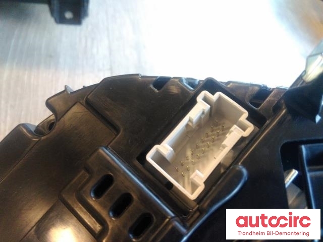 Instrumentpanel til Mercedes EQV 2020-->> (W447) (W447) (VDO|A4479007216|A3C058886604|)