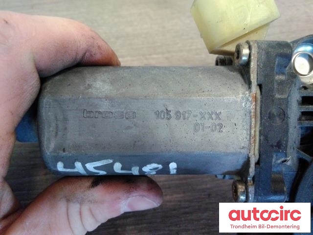 Ruteheis, kun motor, høyre foran til Mercedes CLK 1997-2002 (C208) (C208) (BOSCH|0130821919|A2088202842|)