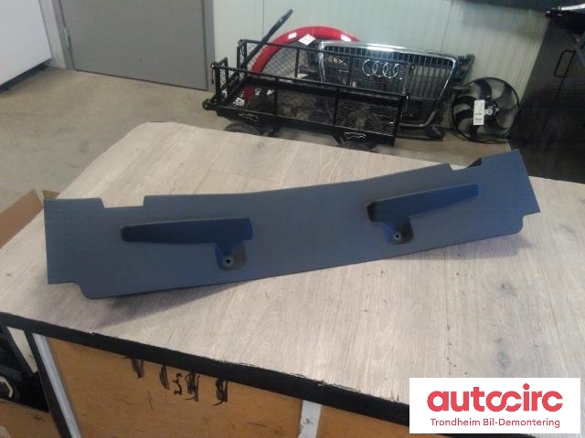 Bagasjerom deksel til Ford Mustang Mach-e 2020-->> (DØRKSPARKEPLATE|LJ8B-R404D84-ACW|LJ8B-R404C08-AB319W|2489536)