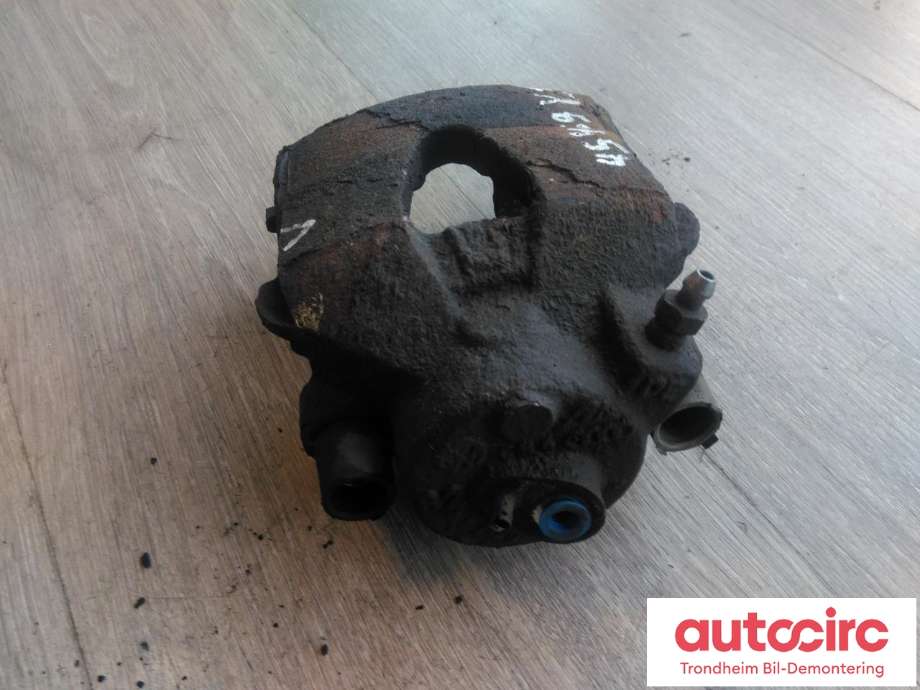 Bremsecaliper venstre foran til VW Caddy 2010-2015 (Type III, Fase 2)  (UTEN KLAVE|1K0615123D|1K0 615 123 D|)
