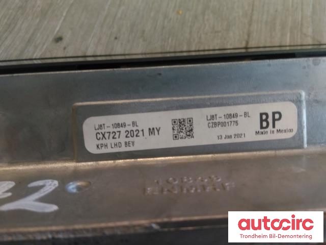 Instrumentpanel til Ford Mustang Mach-e 2020-->>  (FOMOCO|LJ8T-10849-BL|LJ8T-10849-BN|2542424)