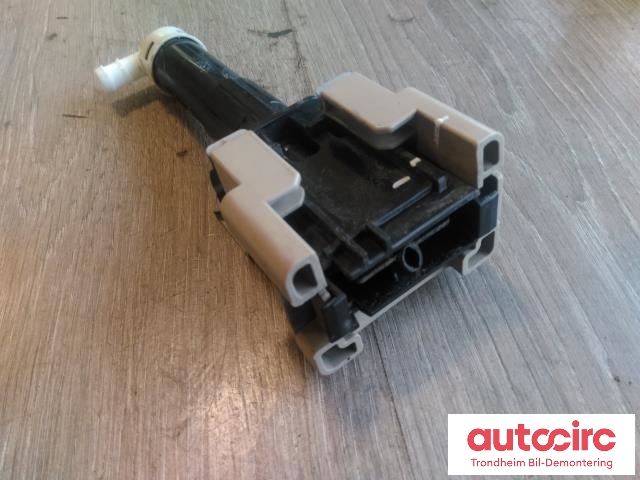 Lyktespylerdyse til Mazda CX-7 2007-2012 (HØYRE SIDE|EH66-518G4|EH66-51-82XA|EH66-51-8G4)