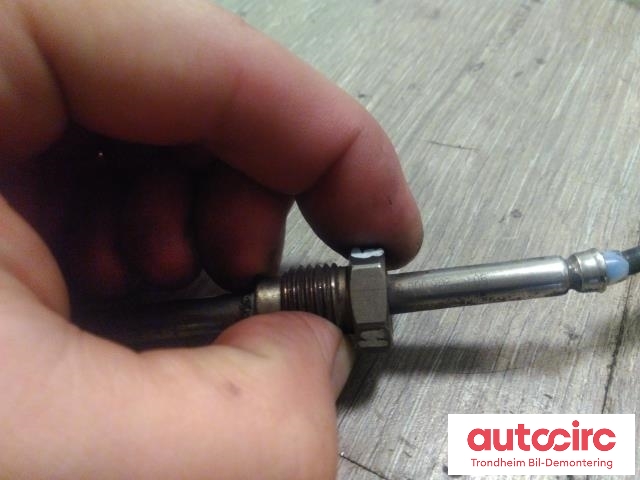 Sensor temperatur til Mercedes Vito 2014-->> (W447) (W447) (EKSOSTEMPSENSOR SE BILDER|A0009054805|A0225452126|)
