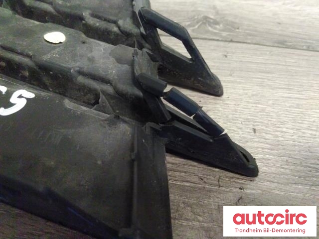 Grill venstre til VW Tiguan 2011-2016 (Type I, Fase 2)  (...|5N0853665H|)