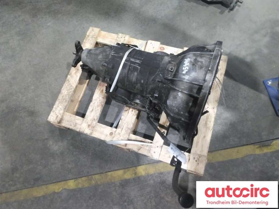 Støtfangerving høyre bak til Porsche Panamera 2009-2017 (Type I) (970) (970) (FESTE BRAKETTER FANGER|97050563201|97050563600|97050563601)