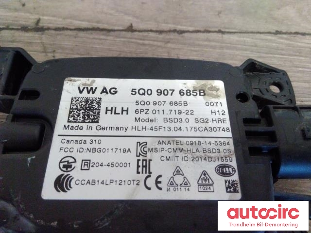 Sensor radar til Škoda Kodiaq 2017-->>  (ANATEL|5Q0907685B|6PZ01171922|)