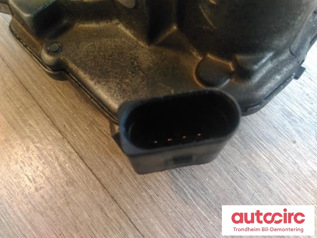 Motor diverse til Audi Q7 2006-2010 (Type I, Fase 1) (LUFTSPJELDSTILLER HØYRE|059129086M|A2C53308513|)