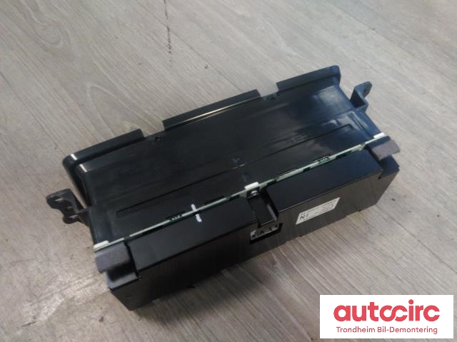 Instrument klokke til Mitsubishi Pajero 2007-2016 (Type IV, Fase 1)  (VISTEON|8750A175|3730544|)