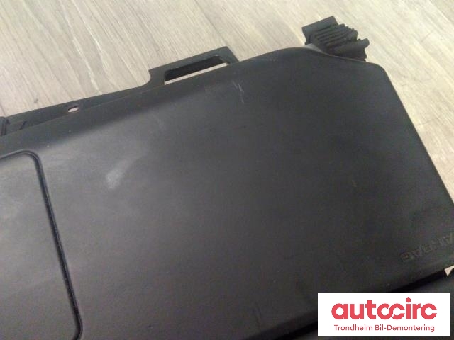 Airbag kne til Porsche Panamera 2009-2017 (Type I) (970) (970) (VENSTRE FORAN|97055220104|97080306204|)