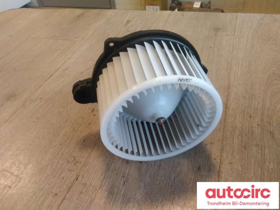 Varmeapparat motor til Tesla Model X 2016-->>  (BOSCH|1051864-00-A|F00S3B2574|F00S330054)