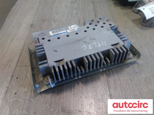 Bilstereo diverse til Ford Mustang 1994-2004 (FRONT RADIO AMPLIFIER|F7ZF-18T806-BC|)