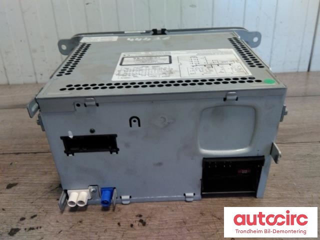 Bilstereo navigasjon til VW Amarok 2010-2016 (Type I, Fase 1)  (...|3C0035279C|3C0035279CX|3C0035279HX)