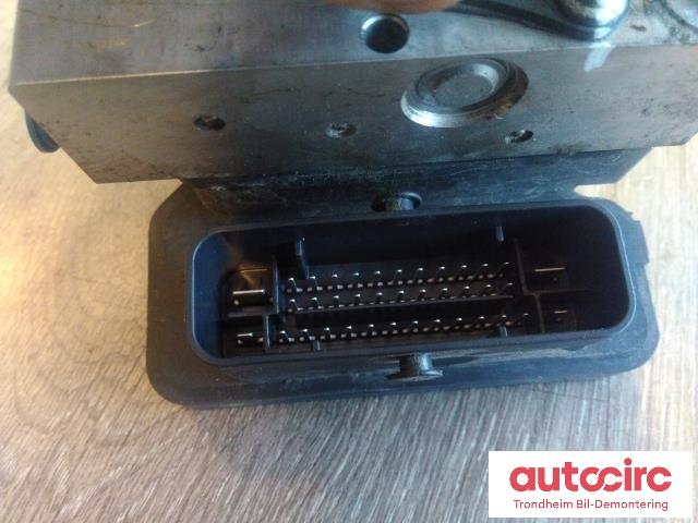 ABS sentral til Mercedes CLA 2013-2019 (C117) (C117) (BOSCH|A0004312000|0265255631|A0004313800)